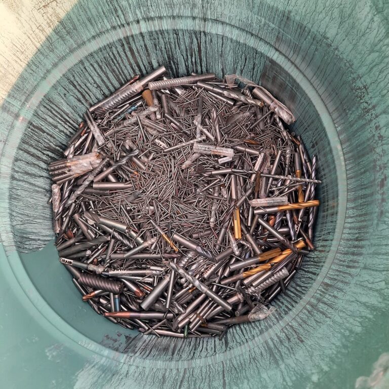 Spesialisasi Mendalam Carbide